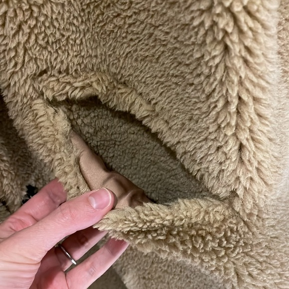 Stunning, cozy, Lucky Brand teddy coat - Picture 6 of 7
